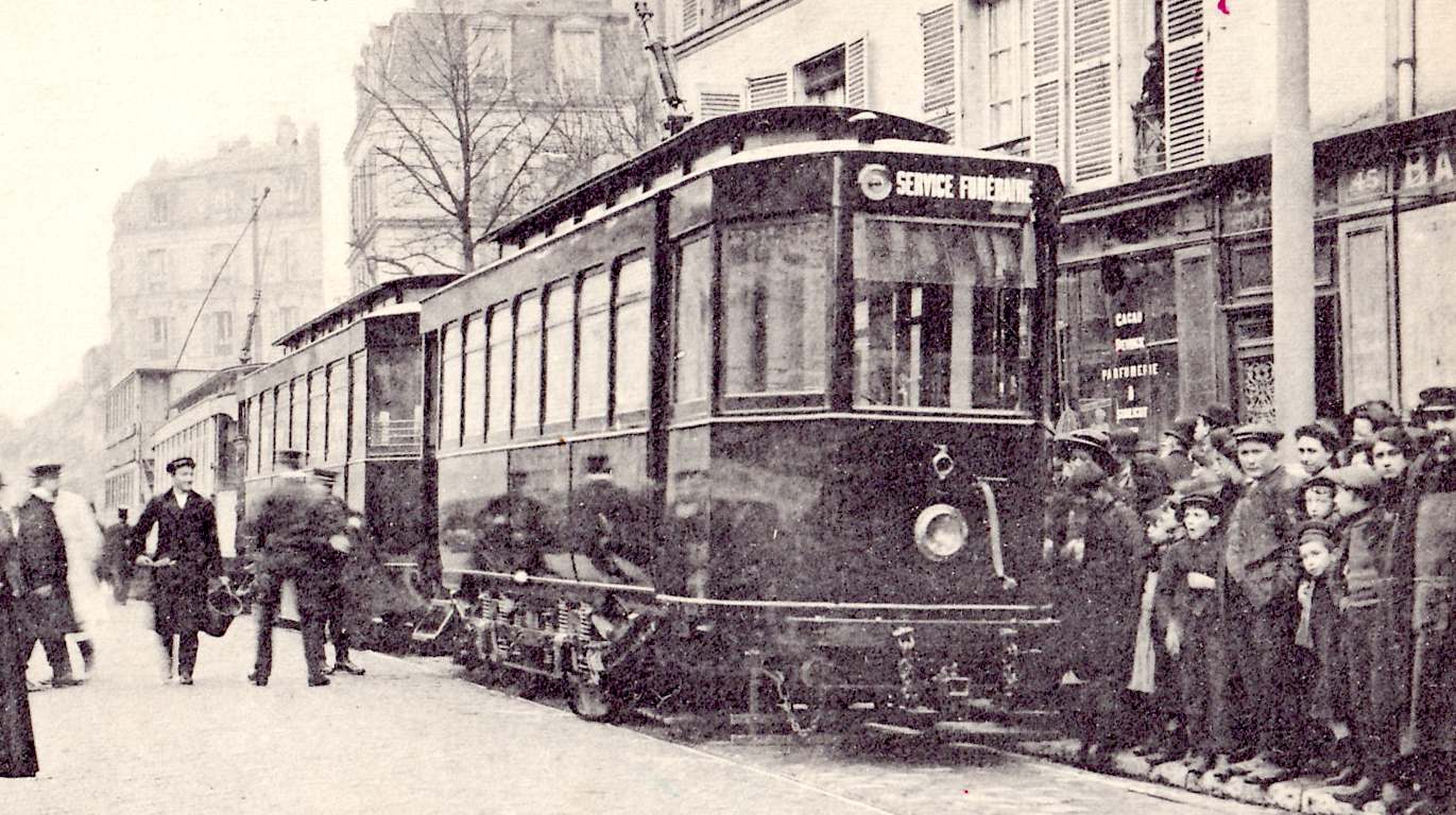 Funeral tram in Paris, France, Electric streetcars and trolleybuses